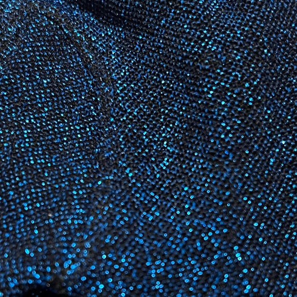 Vintage Sparkly Bold Blue Nylon and Fownes Blue Short Gloves - Picture 15 of 16